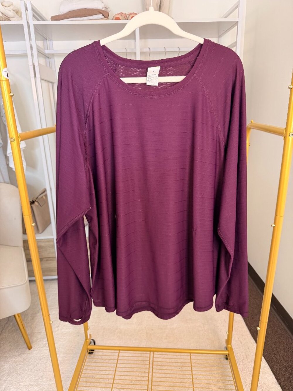 Tek Gear Moisture Wick Athletic Top
